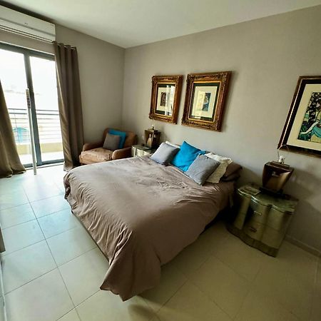 Aron Seaviews Apartment スリーマ エクステリア 写真