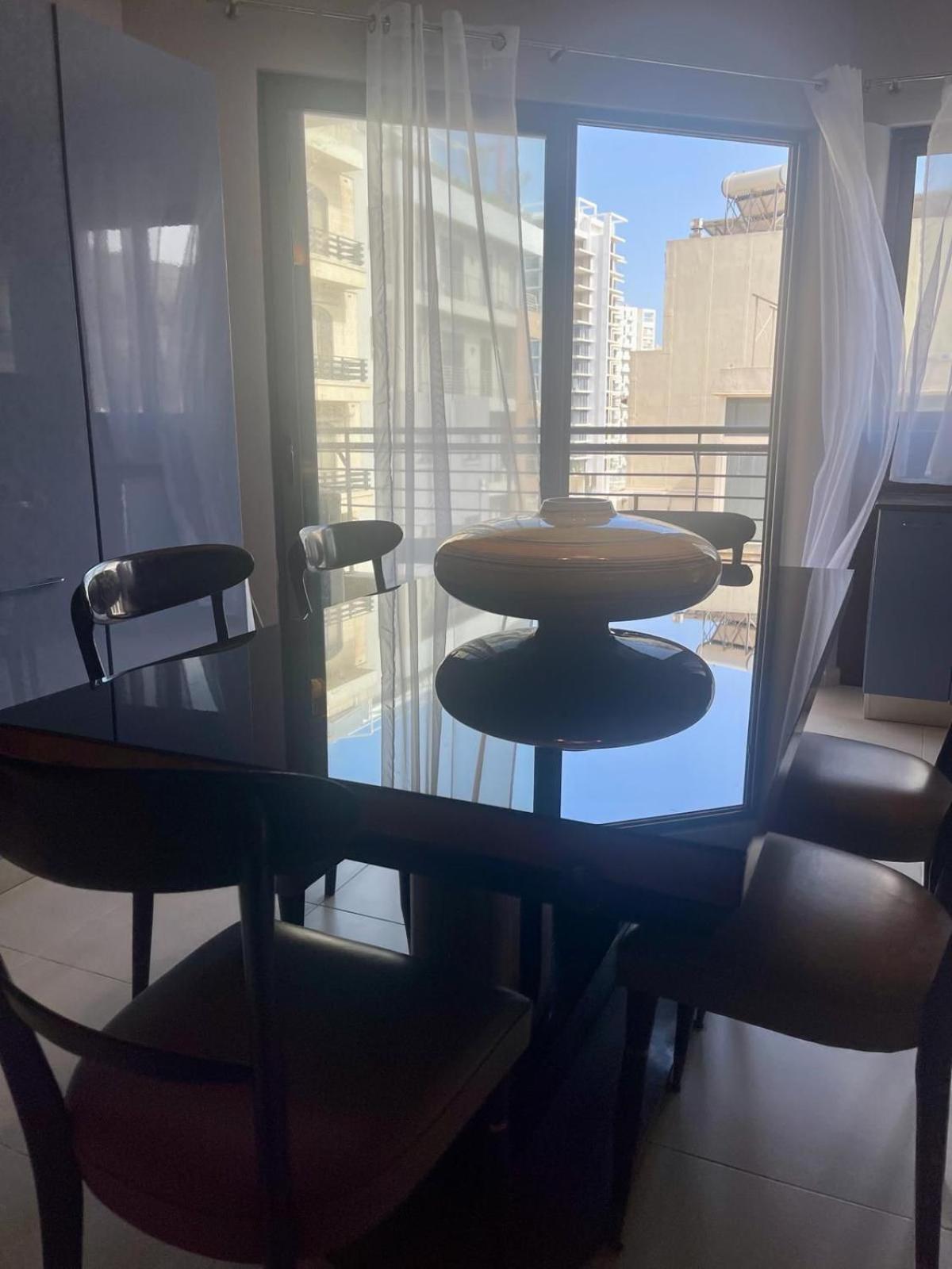 Aron Seaviews Apartment スリーマ エクステリア 写真