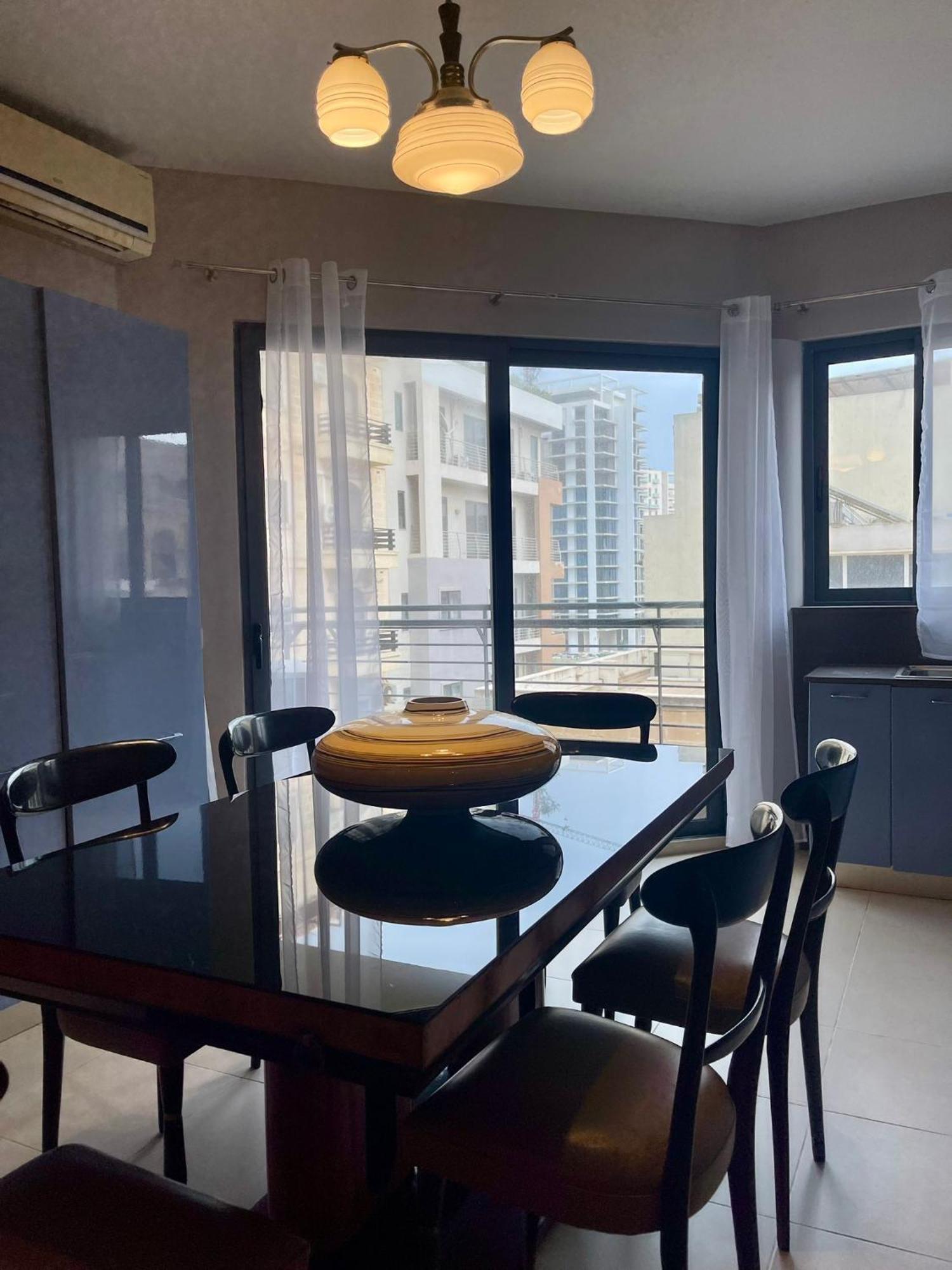Aron Seaviews Apartment スリーマ エクステリア 写真